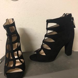Black Marc Fisher heeled sandals